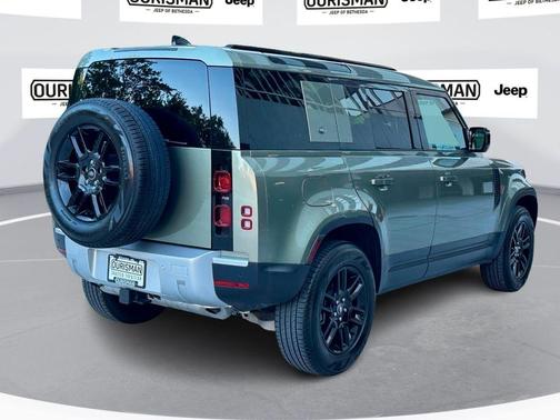 2024 Land Rover Defender P400 S