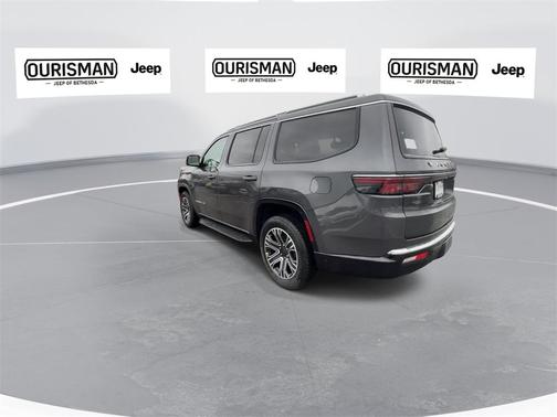 2024 Jeep Wagoneer Base