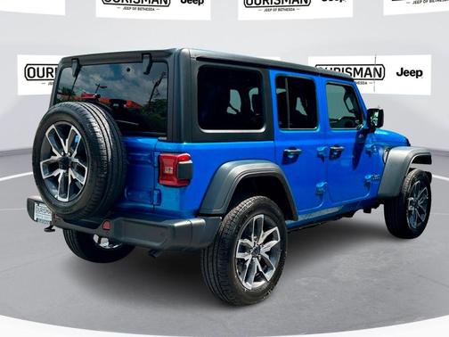 2025 Jeep Wrangler 4xe Sport