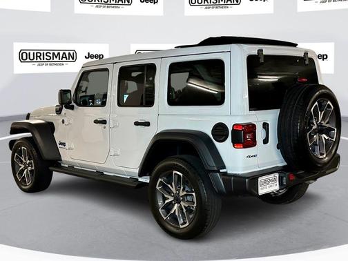 2025 Jeep Wrangler 4xe Sport