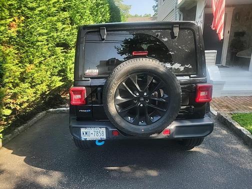 2022 Jeep Wrangler Unlimited 4xe Sahara