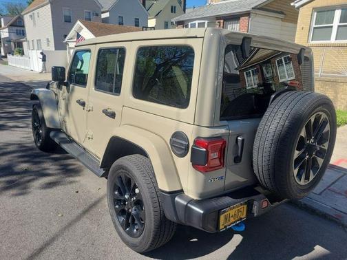 2022 Jeep Wrangler Unlimited 4xe Sahara