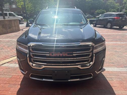 2020 GMC Acadia SLT