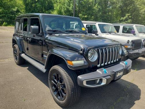 2022 Jeep Wrangler Unlimited 4xe Sahara