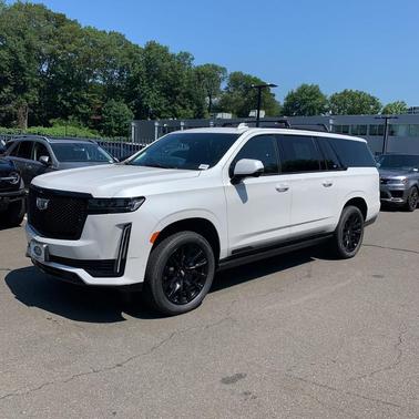 2022 Cadillac Escalade ESV Sport Platinum
