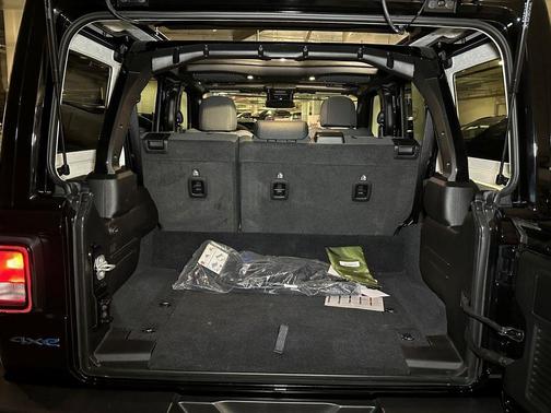 2024 Jeep Wrangler 4xe Sport