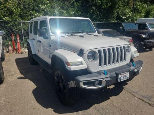 2022 Jeep Wrangler Unlimited 4xe Sahara