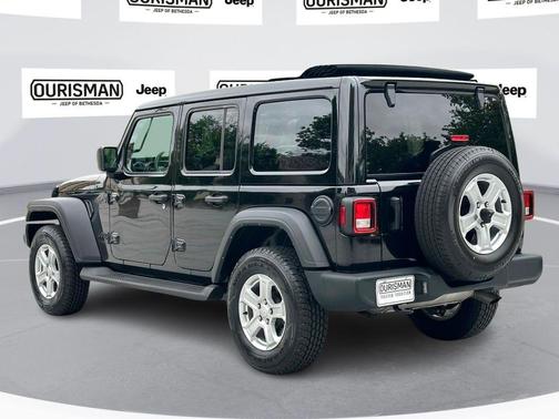 2022 Jeep Wrangler Unlimited Sport