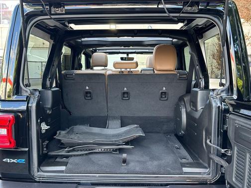 2022 Jeep Wrangler Unlimited 4xe Sahara