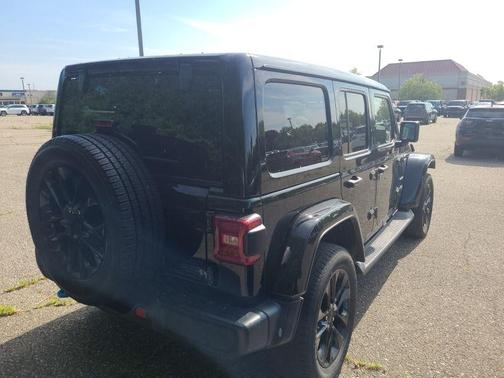 2022 Jeep Wrangler Unlimited 4xe Sahara