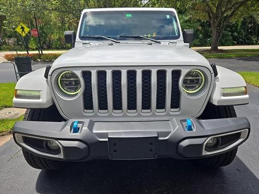 2022 Jeep Wrangler Unlimited 4xe Sahara