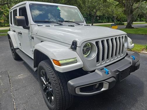 2022 Jeep Wrangler Unlimited 4xe Sahara