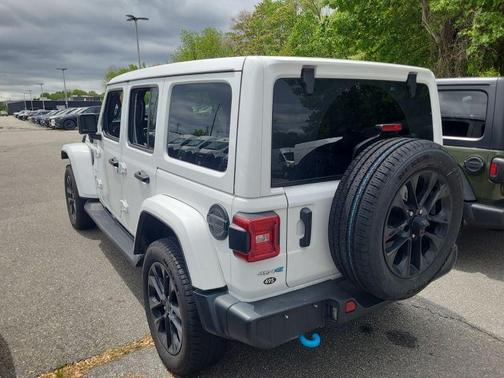 2024 Jeep Wrangler 4xe Sahara