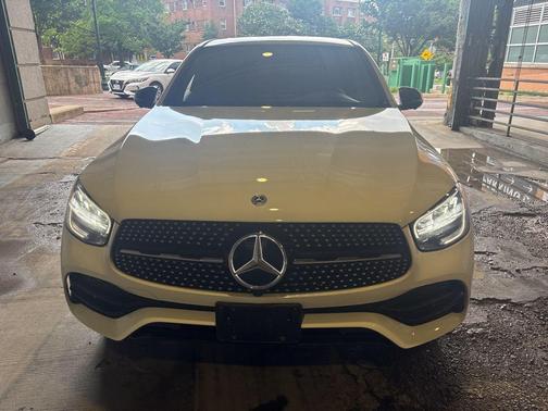 2021 Mercedes-Benz GLC 300 4MATIC Coupe