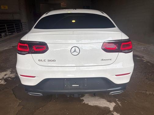 2021 Mercedes-Benz GLC 300 4MATIC Coupe