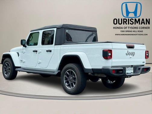 2022 Jeep Gladiator Overland