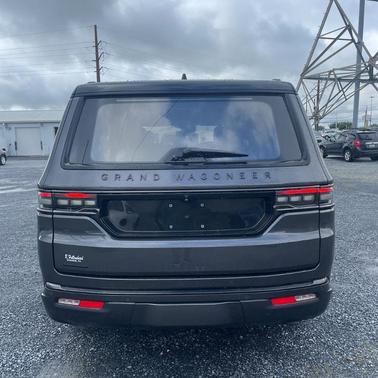2022 Jeep Grand Wagoneer Series II