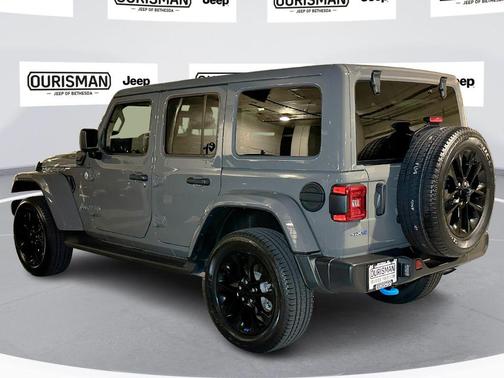2022 Jeep Wrangler Unlimited 4xe Sahara