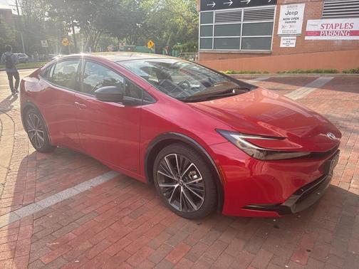 2023 Toyota Prius XLE