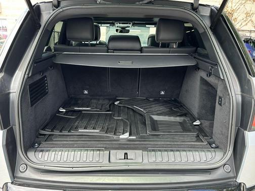 2022 Land Rover Range Rover Sport HSE Silver Edition