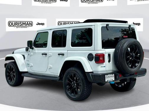 2022 Jeep Wrangler Unlimited 4xe Sahara
