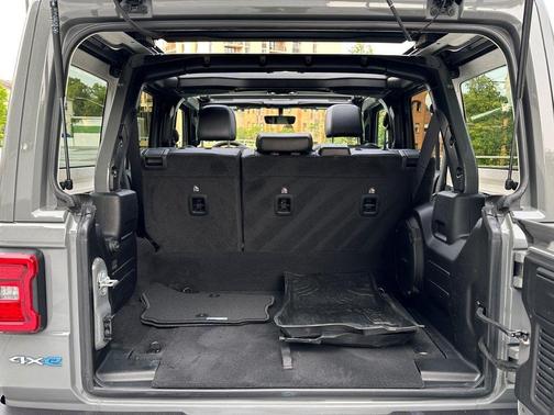 2022 Jeep Wrangler Unlimited 4xe Sahara