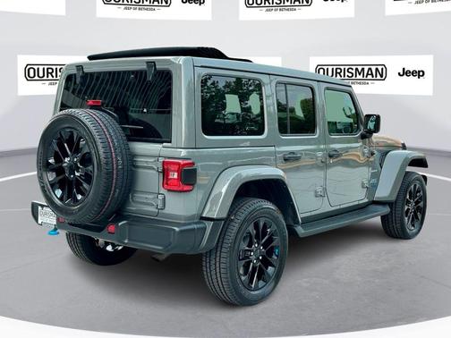 2022 Jeep Wrangler Unlimited 4xe Sahara