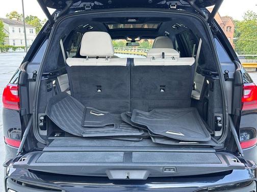 2019 BMW X7 xDrive50i
