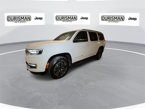2024 Jeep Wagoneer Base