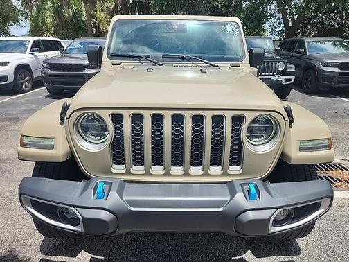 2022 Jeep Wrangler Unlimited 4xe Sahara