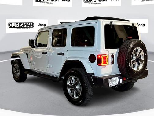 2022 Jeep Wrangler Unlimited Sahara