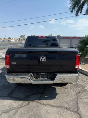 2019 RAM 1500 SLT