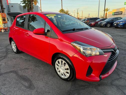 2015 Toyota Yaris SE