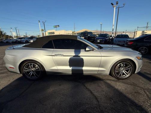 2015 Ford Mustang EcoBoost Premium