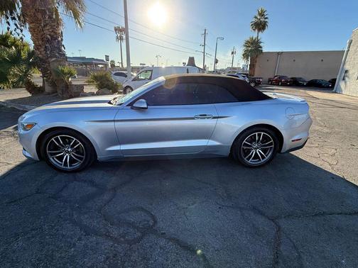 2015 Ford Mustang EcoBoost Premium