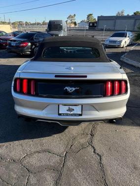 2015 Ford Mustang EcoBoost Premium