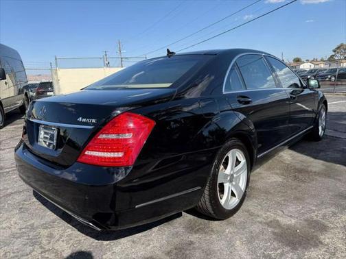 2010 Mercedes-Benz S-Class 4MATIC