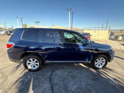 2012 Toyota Highlander Base