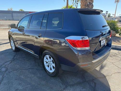 2012 Toyota Highlander Base