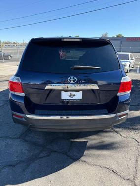 2012 Toyota Highlander Base