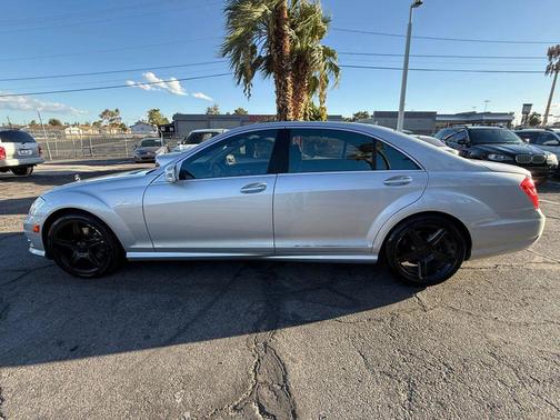 2010 Mercedes-Benz S-Class S 550 Sedan 4D