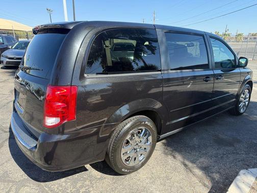 2016 Dodge Grand Caravan AVP/SE