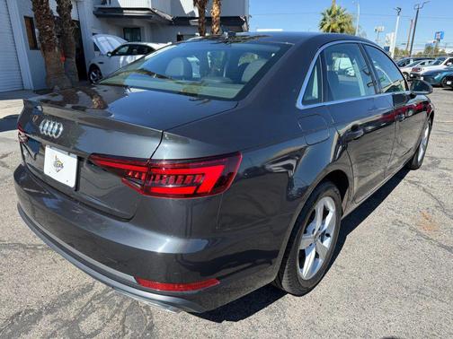 2019 Audi A4 40 Premium