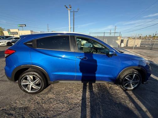 2021 Honda HR-V EX