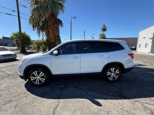 2018 Honda Pilot EX