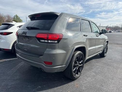 2021 Jeep Grand Cherokee Laredo X