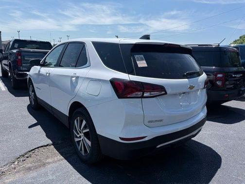 Summit White 2024 Chevrolet Equinox LT