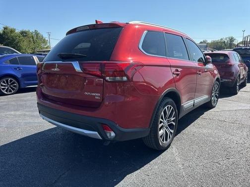 2018 Mitsubishi Outlander SEL