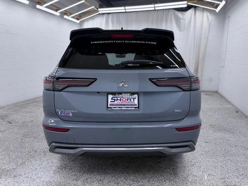 2025 Mitsubishi Outlander SEL