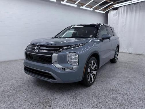 2025 Mitsubishi Outlander SEL